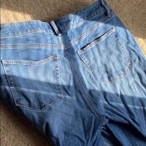 LOFT High Rise Skinny Curvy Jeans